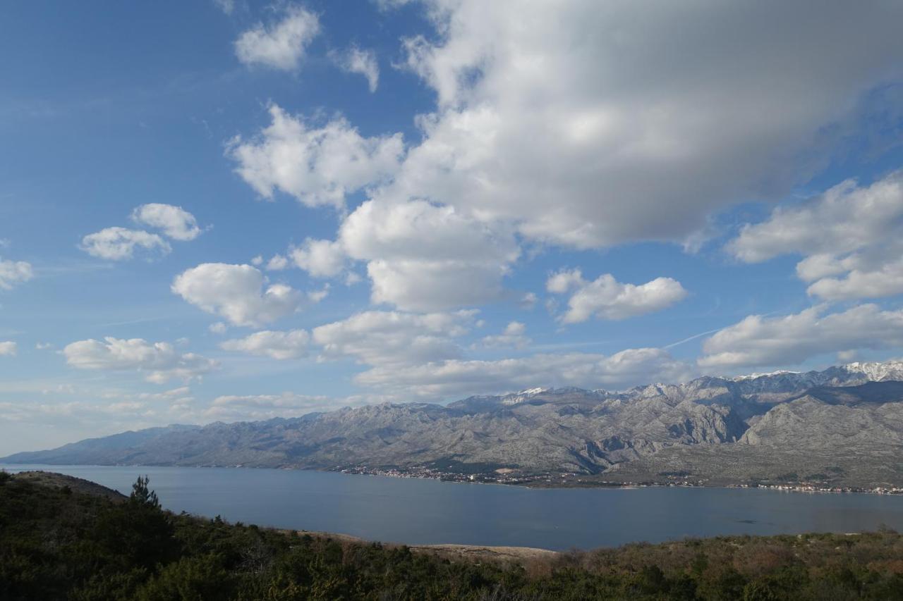 Apartments Galeb Ртина Екстериор снимка